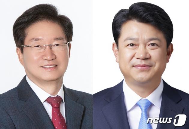 김영석 전 해양수산부 장관(왼쪽)과 복기왕 전 아산시장. /뉴스1