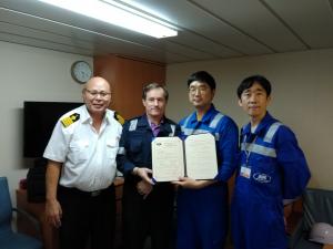 한국선급, 英 선박관리사 선박에 사이버보안 인증서 수여